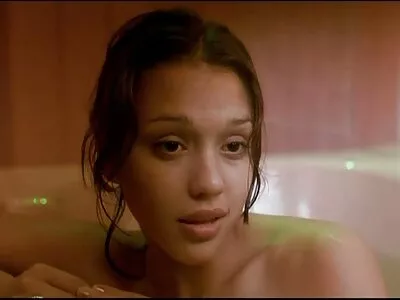 A safada suja Lana Rhoades acabou de brincar com os Dicks de borracha, pelo videos de sexo com legenda qual ela foi fodida