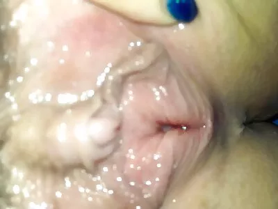 Por causa da reforma da previdência, porno legendado org tia Marina voltou a ter que trabalhar meio período na pornografia
