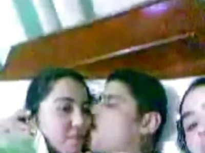 Mulher madura leva os porno massagista legendado jovens no colo