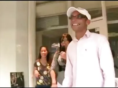 Jovem vídeos pornô legendados sugado por mulheres